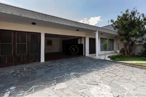Casa, 303 m² - Foto 1