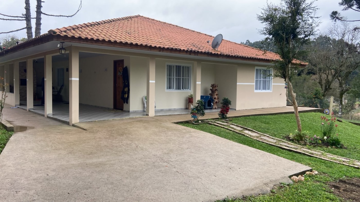 Casa, 3 quartos, 200 m² - Foto 1